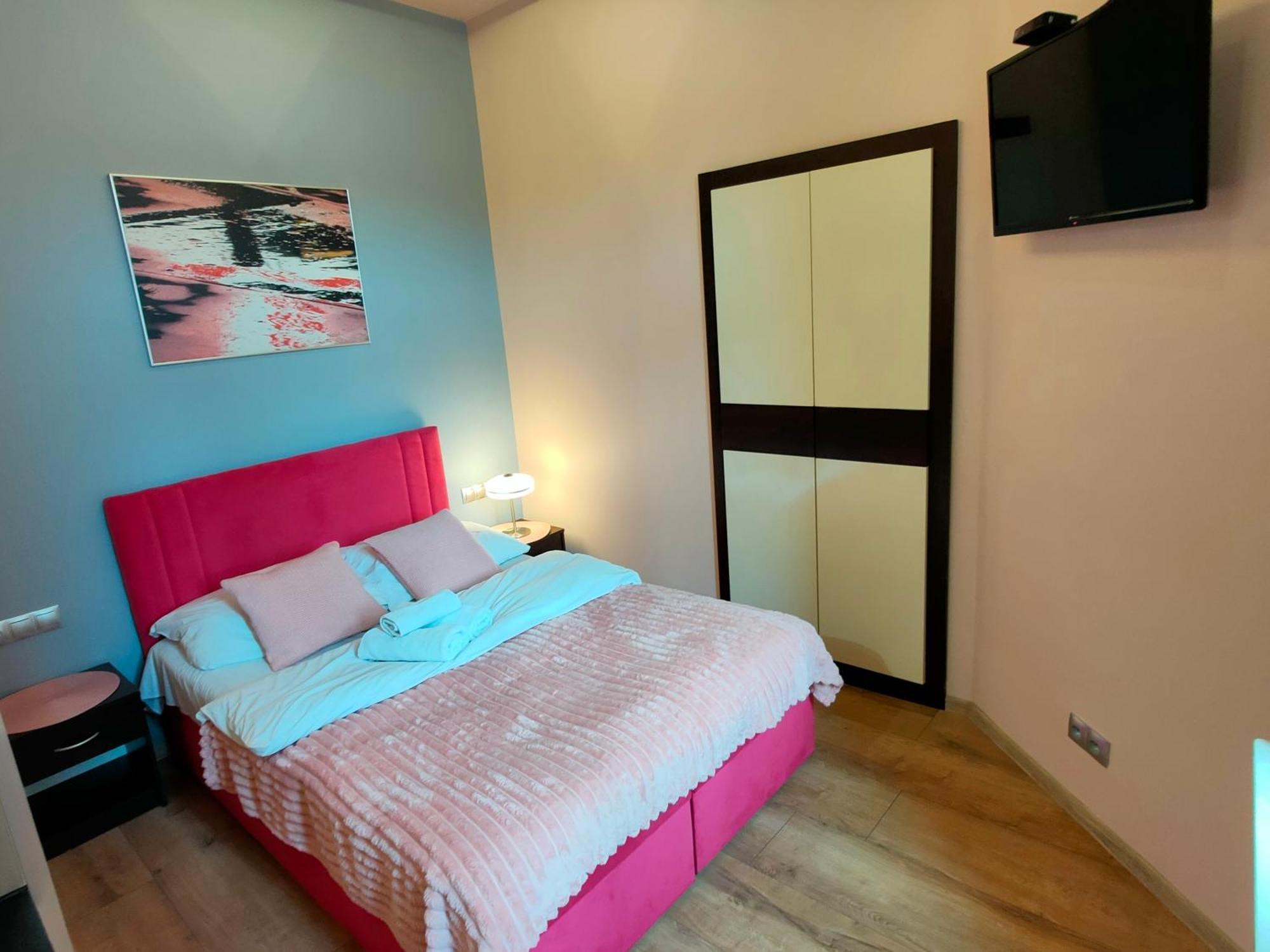 Mirror Pink Studio Apartment Krakow Dış mekan fotoğraf